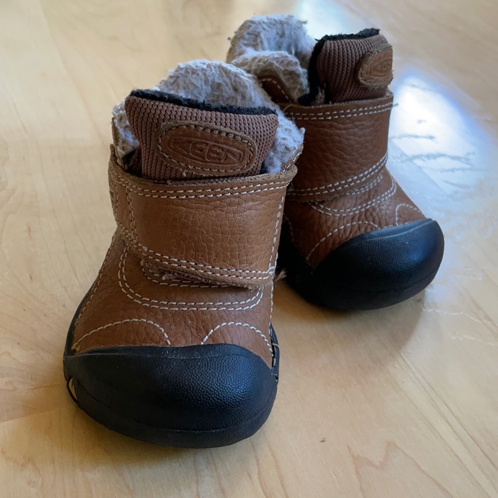 KEEN toddler shoes/booties